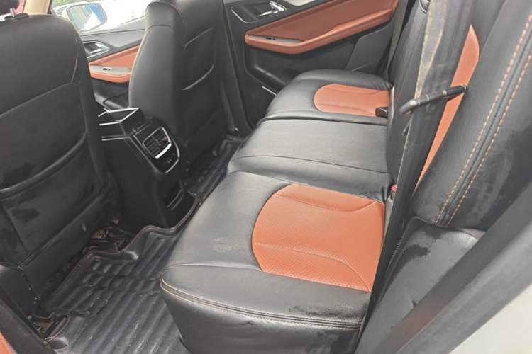 Used Baojun 560 2015 1.8L Manual Elite Edition Left Rear Seat