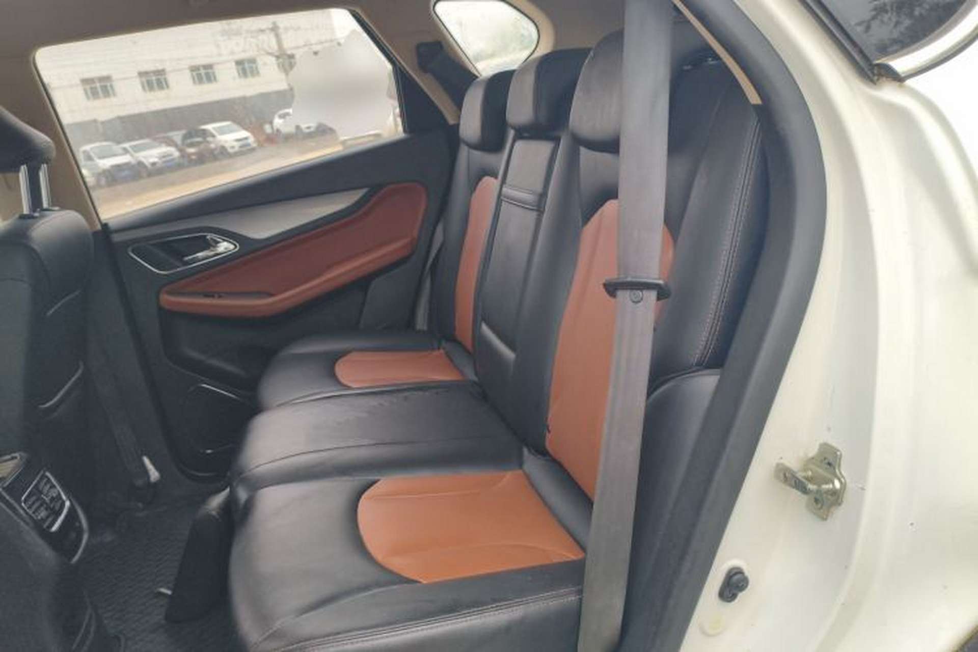 Used Baojun 560 2015 1.8L Manual Elite Edition Left Rear Seat