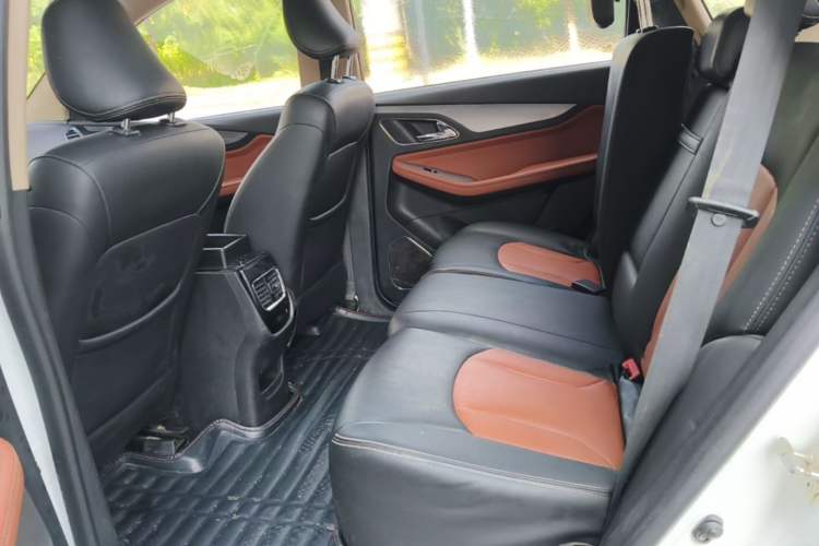 Used Baojun 560 2015 1.8L Manual Elite Edition Left Rear Seat