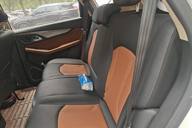Used Baojun 560 2015 1.8L Manual Elite Edition Left Rear Seat