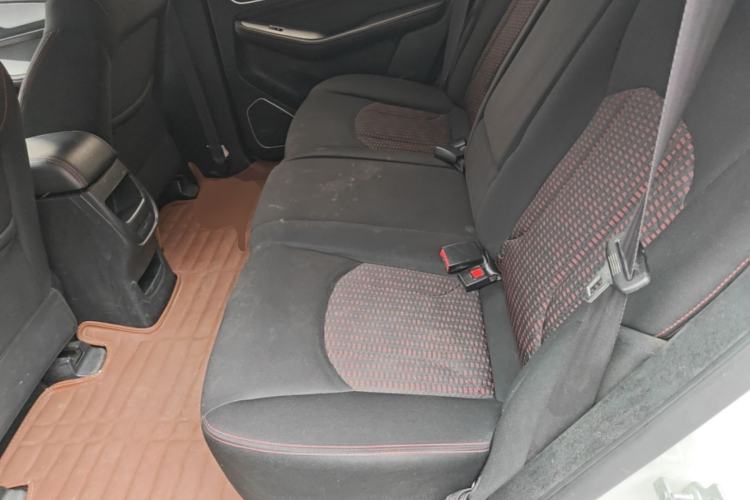 Used Baojun 560 2015 1.8L manual Comfort trim level Left Rear Seat