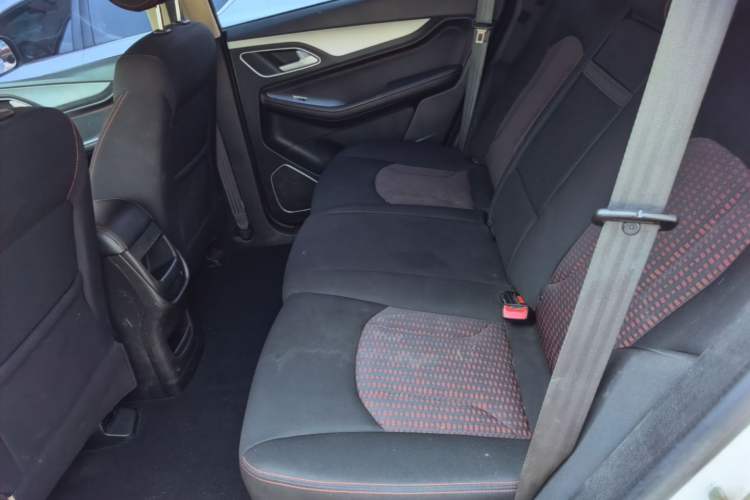 Used Baojun 560 2015 1.8L manual Comfort trim level Left Rear Seat