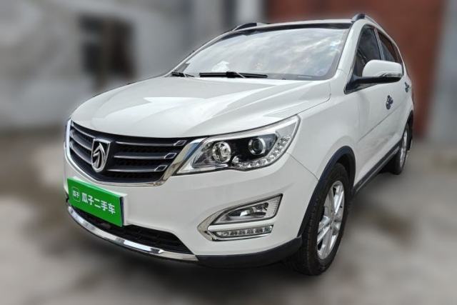 Used Baojun 560 2015 1.8L Manual Elite Edition