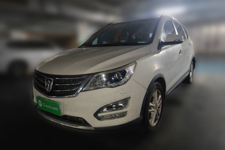 Used Baojun 560 2015 1.8L Manual Elite Edition Guazi used car, China used car export, Used car for sale, Used Baojun cars, Cheapest cars for sale