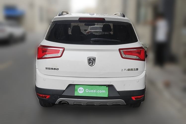 Used Baojun 560 2015 1.8L manual luxury version Rear