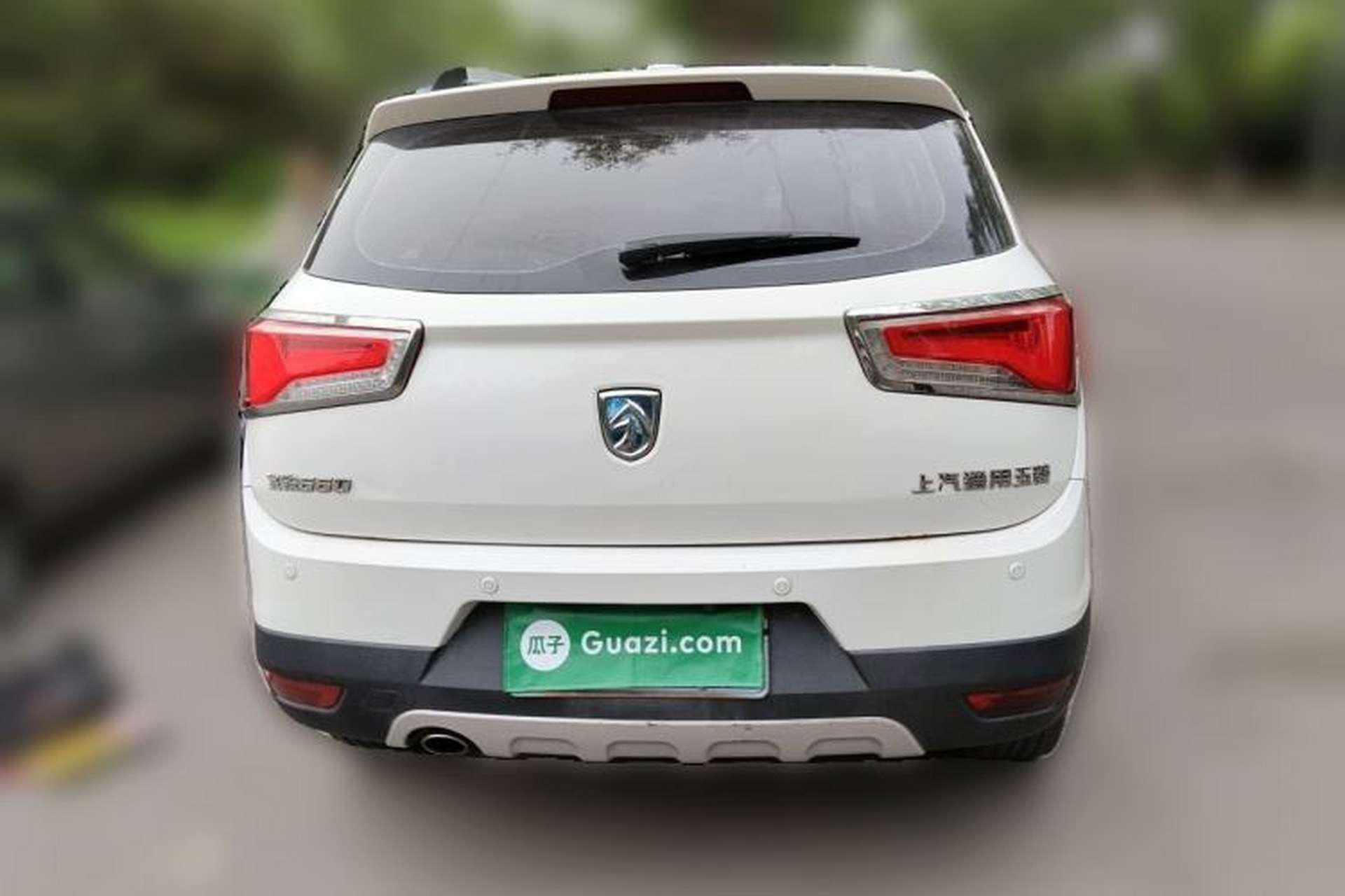 Used Baojun 560 2015 1.8L manual Comfort trim level Rear