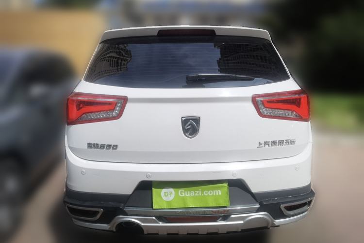 Used Baojun 560 2015 1.8L manual Comfort trim level Rear