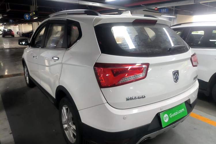 Used Baojun 560 2015 1.8L Manual Elite Edition Rear Left 45 Deg