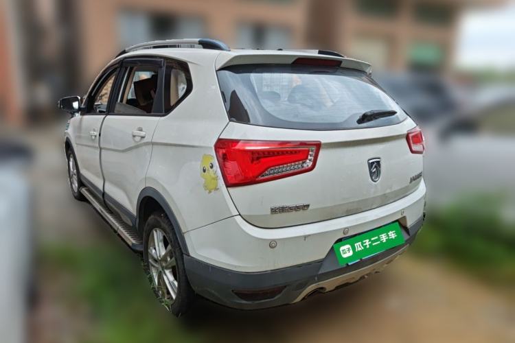 Used Baojun 560 2015 1.8L manual Comfort trim level Rear Left 45 Deg