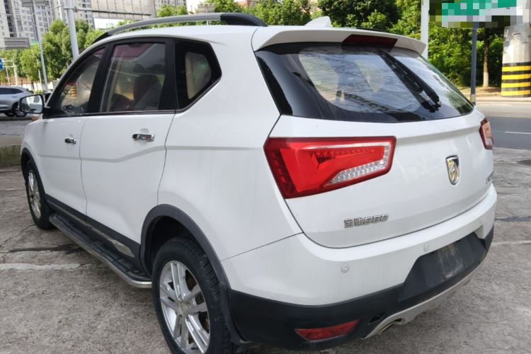 Used Baojun 560 2015 1.8L Manual Elite Edition Rear Left 45 Deg