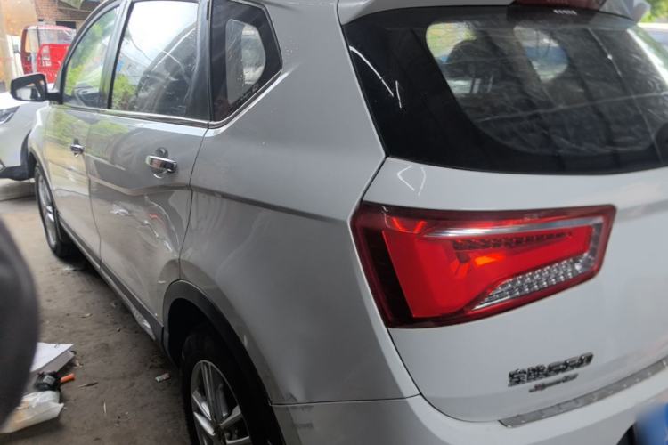 Used Baojun 560 2015 1.8L Manual Elite Edition Rear Left 45 Deg