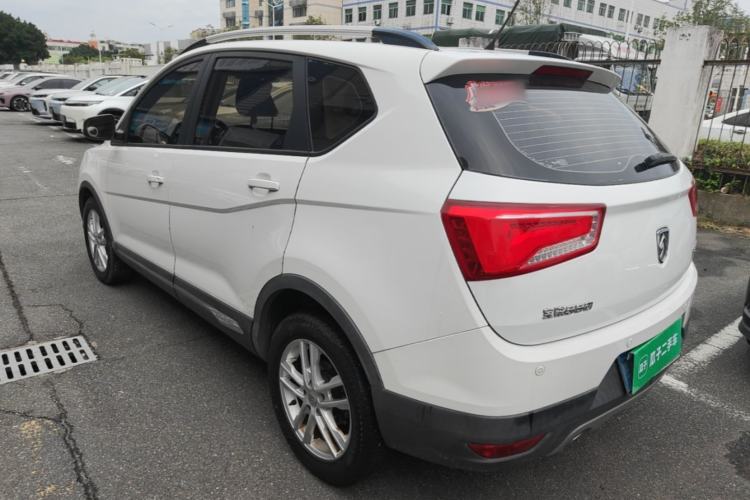 Used Baojun 560 2015 1.8L manual Comfort trim level Rear Left 45 Deg