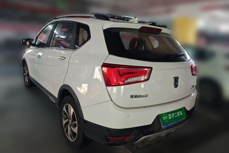 Used Baojun 560 2015 1.8L manual luxury version Rear Left 45 Deg