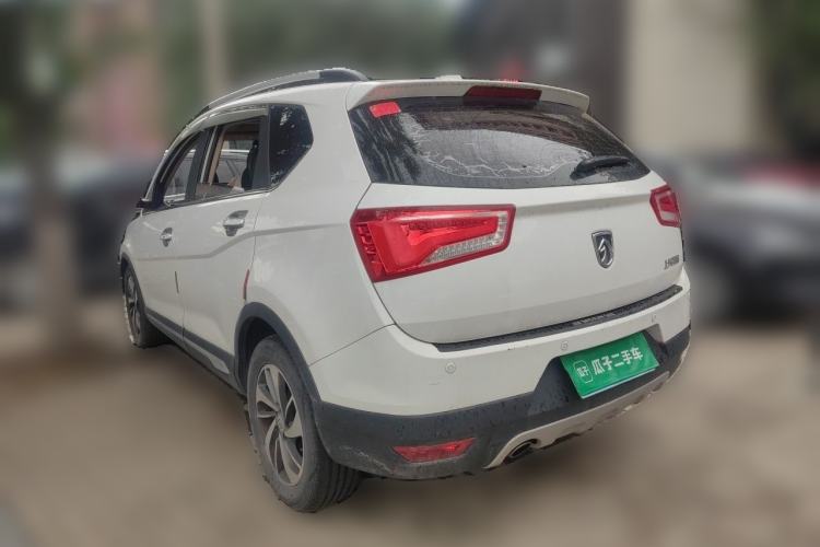 Used Baojun 560 2015 1.8L manual luxury version Rear Left 45 Deg