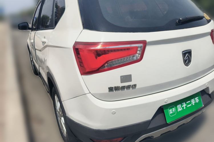 Used Baojun 560 2015 1.8L manual Comfort trim level Rear Left 45 Deg