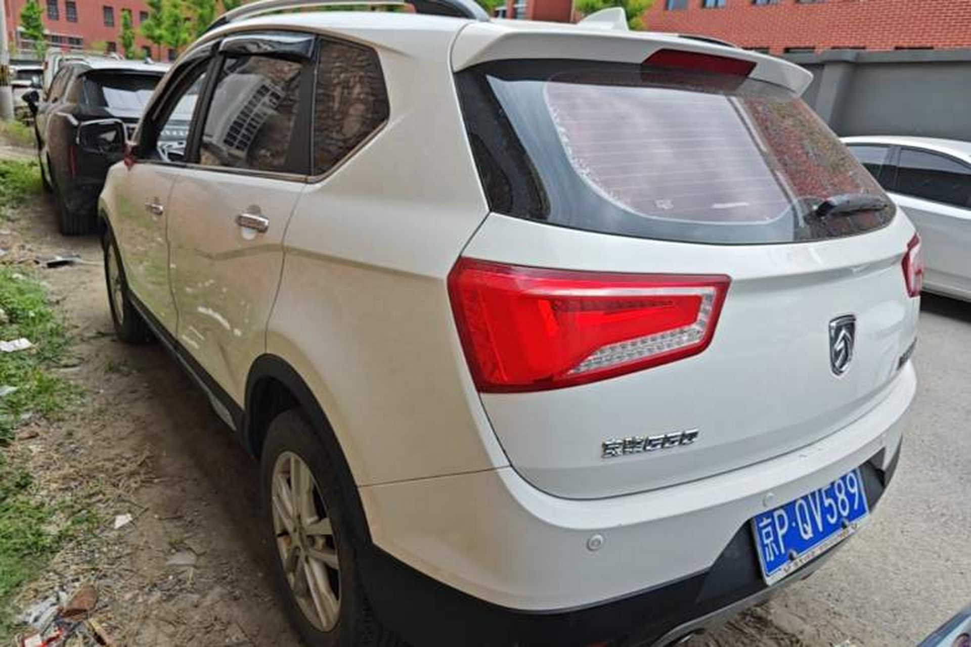 Used Baojun 560 2015 1.8L Manual Elite Edition Rear Left 45 Deg