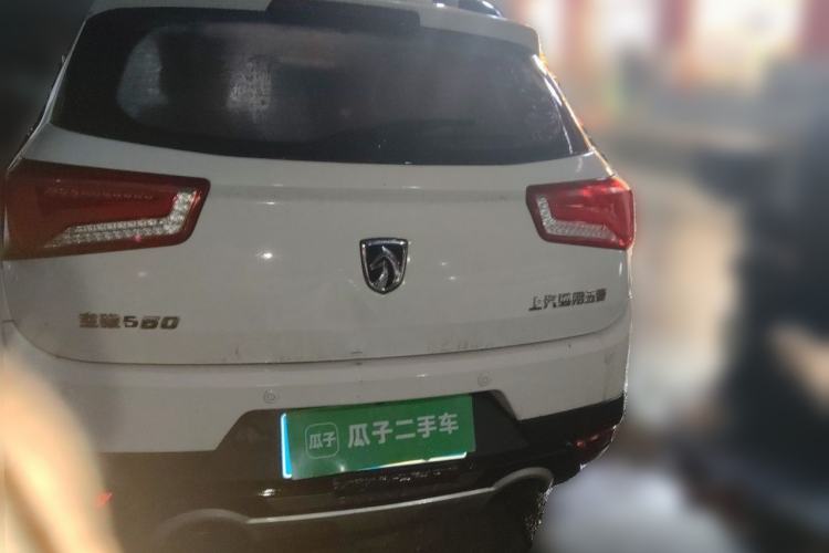 Used Baojun 560 2015 1.8L manual luxury version Rear
