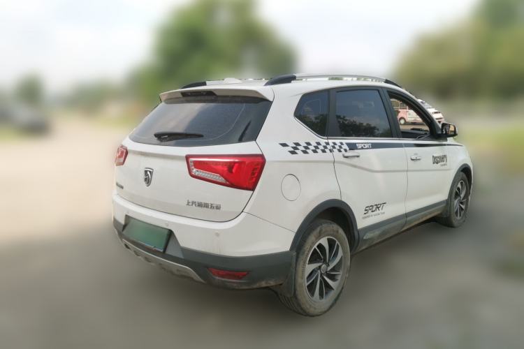 Used Baojun 560 2015 1.8L manual luxury version Rear Right 45 Deg