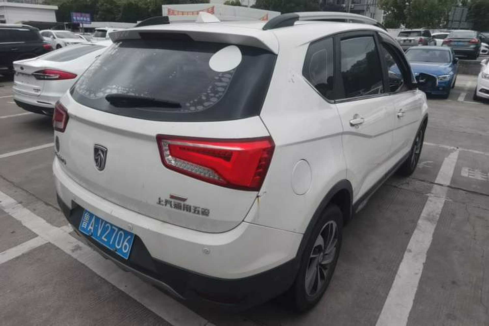 Used Baojun 560 2015 1.8L manual luxury version Rear Right 45 Deg