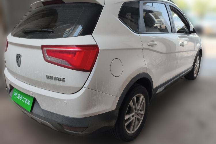 Used Baojun 560 2015 1.8L manual Comfort trim level Rear Right 45 Deg
