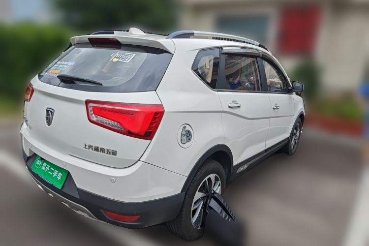 Used Baojun 560 2015 1.8L manual luxury version Rear Right 45 Deg