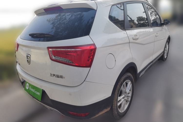 Used Baojun 560 2015 1.8L manual Comfort trim level Rear Right 45 Deg