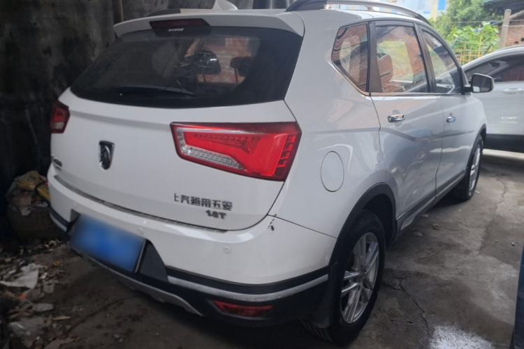 Used Baojun 560 2015 1.8L Manual Elite Edition Rear Right 45 Deg