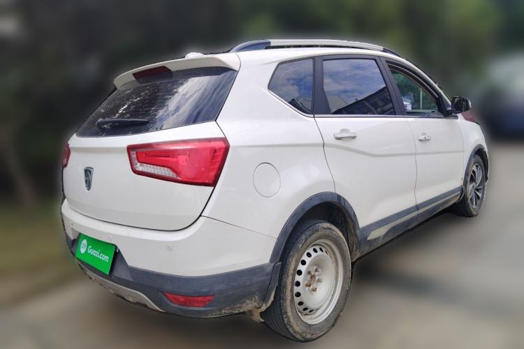 Used Baojun 560 2015 1.8L manual luxury version Rear Right 45 Deg