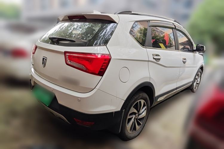 Used Baojun 560 2015 1.8L manual luxury version Rear Right 45 Deg