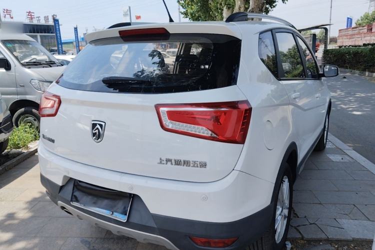 Used Baojun 560 2015 1.8L manual Comfort trim level Rear Right 45 Deg
