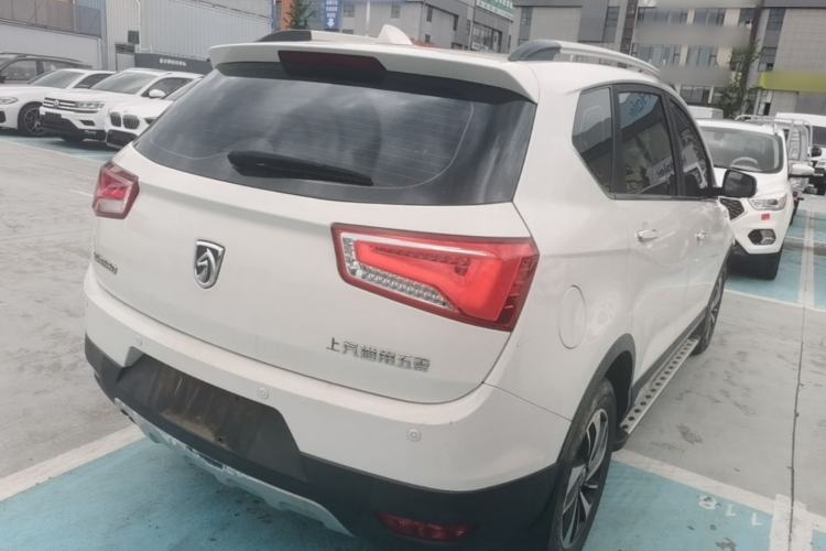 Used Baojun 560 2015 1.8L manual luxury version Rear Right 45 Deg