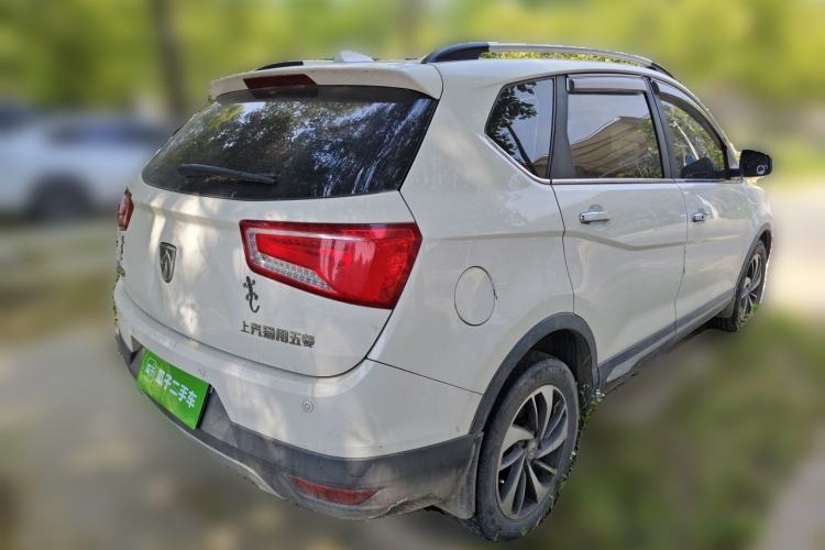 Used Baojun 560 2015 1.8L manual luxury version Rear Right 45 Deg