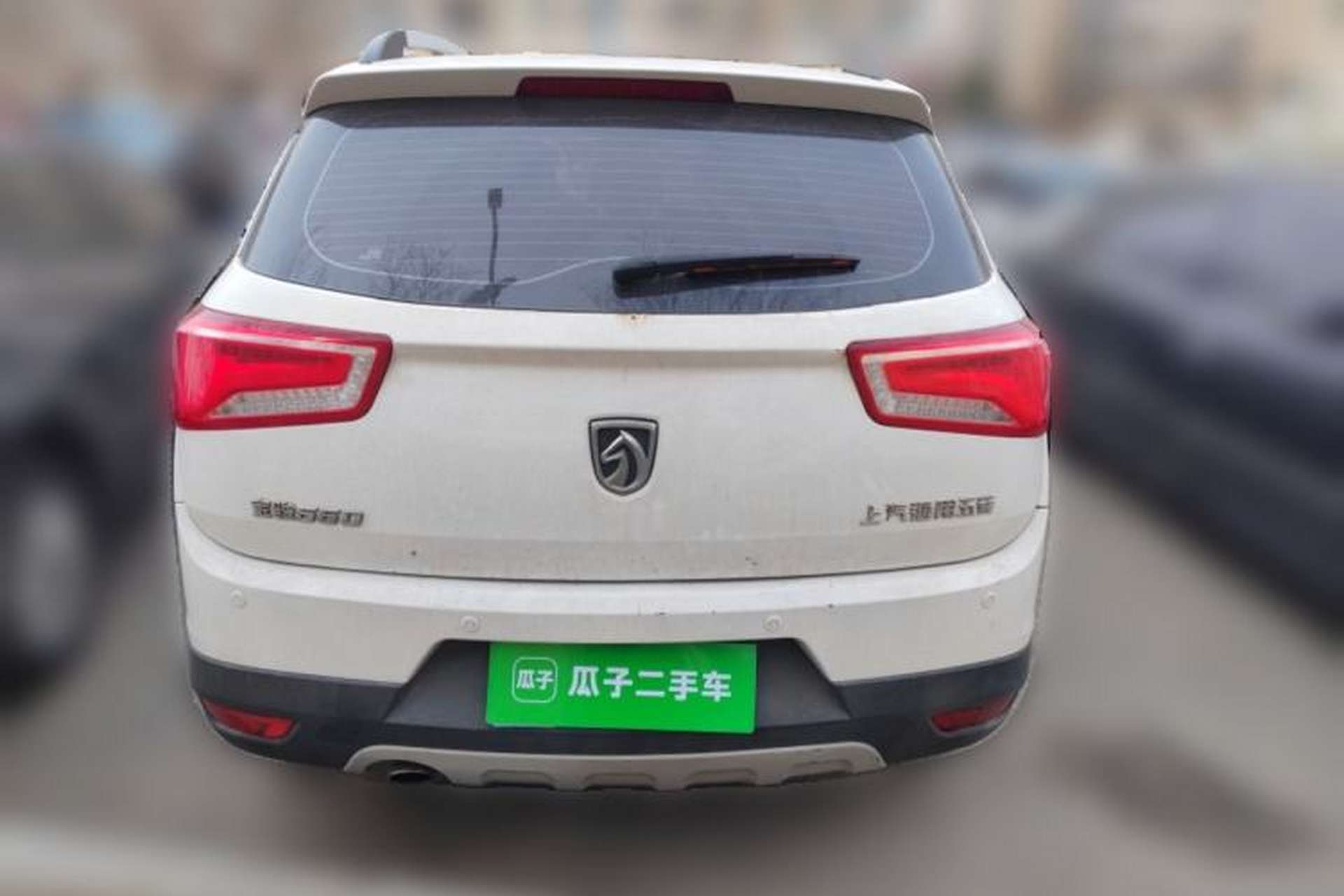 Used Baojun 560 2015 1.8L manual luxury version Rear