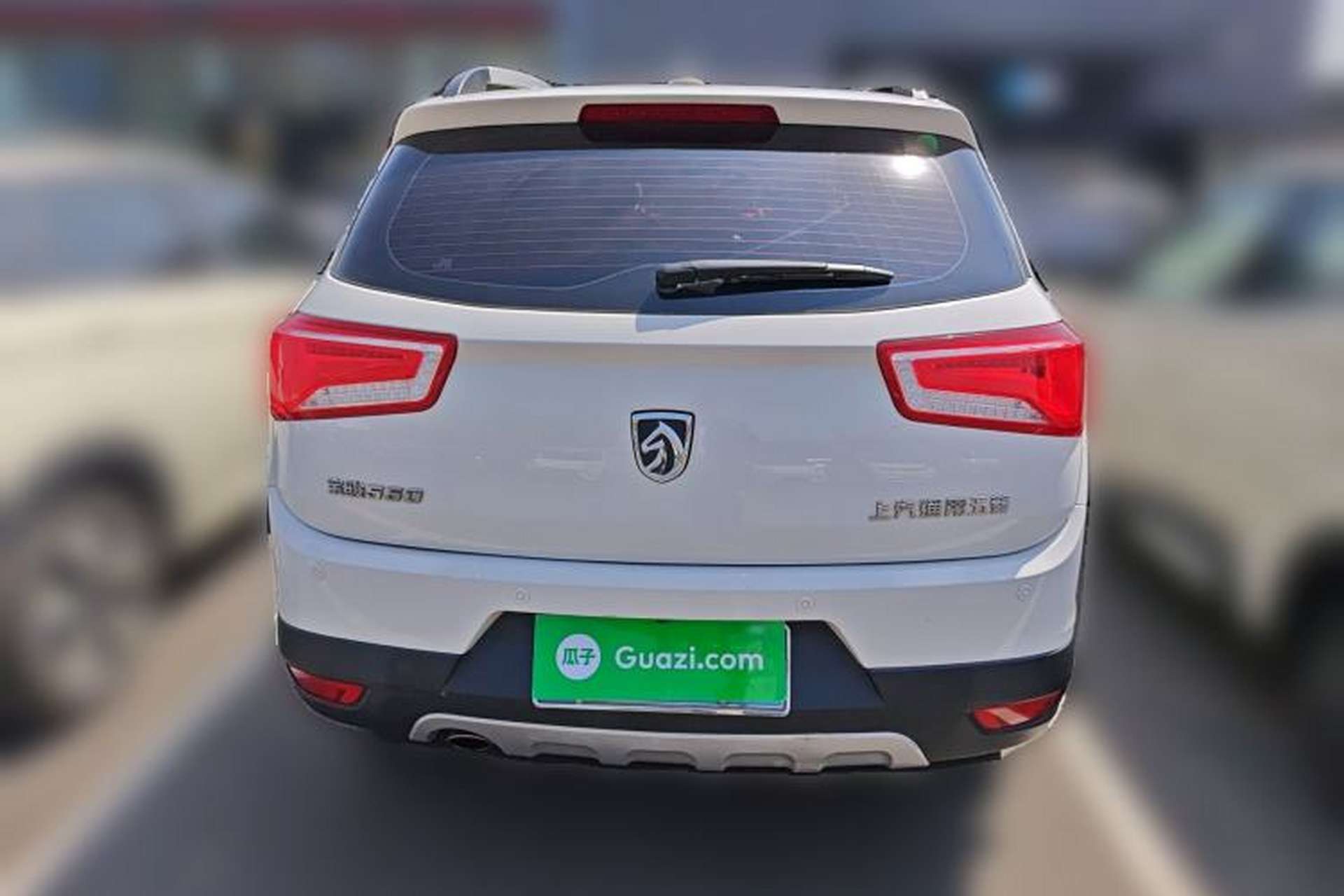 Used Baojun 560 2015 1.8L manual luxury version Rear