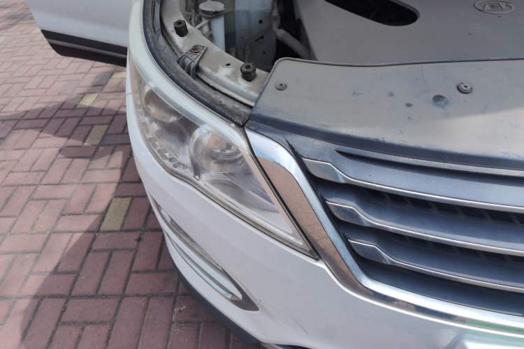 Used Baojun 560 2015 1.8L Manual Elite Edition Right Front Headlight