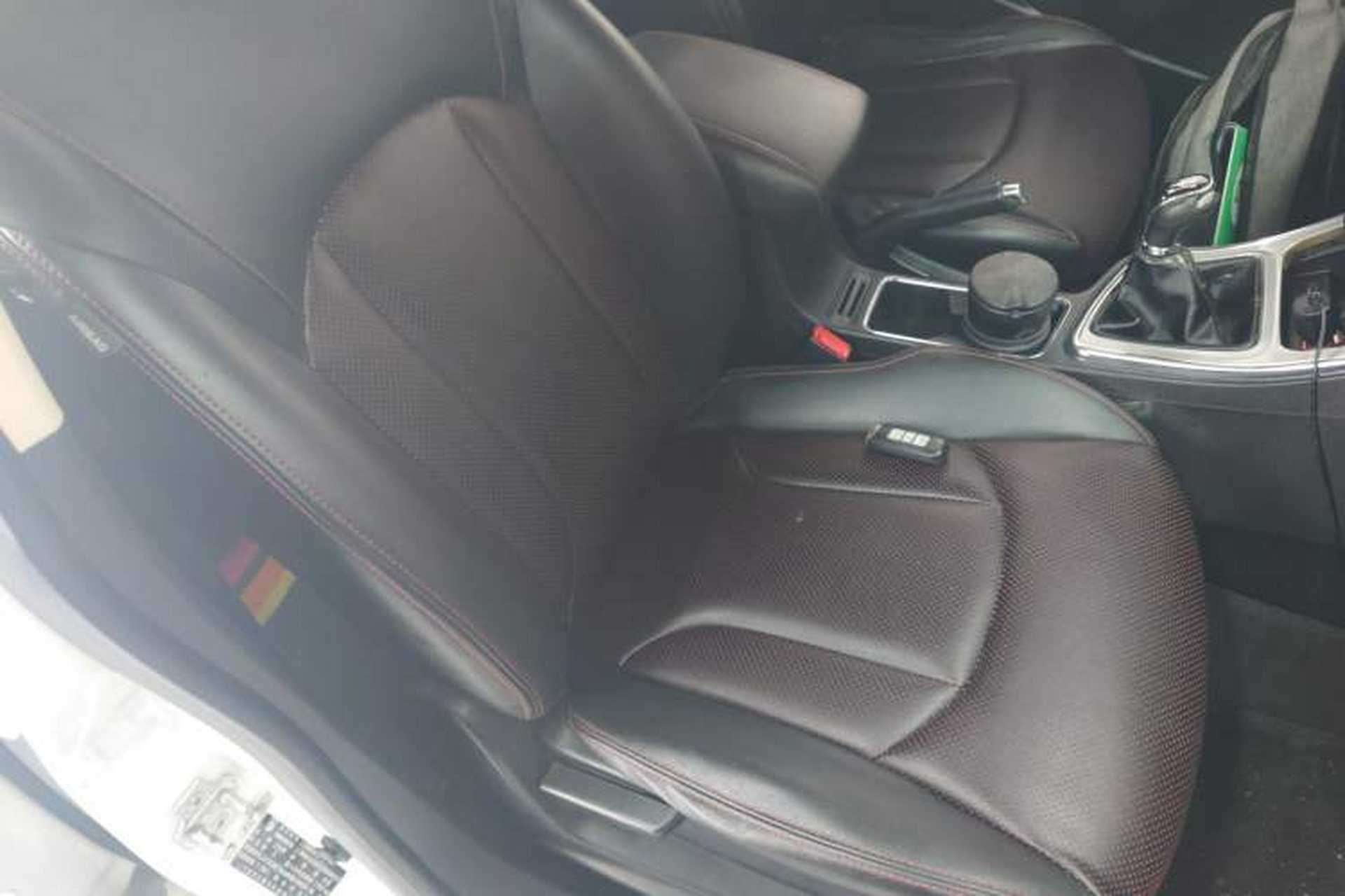 Used Baojun 560 2015 1.8L manual luxury version Right Front Seat