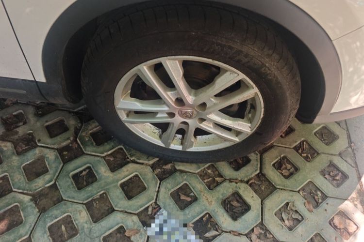 Used Baojun 560 2015 1.8L Manual Elite Edition Right Front Wheel Hub