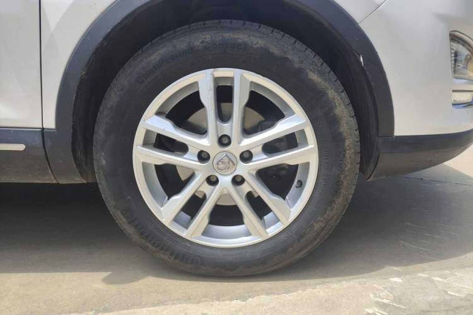 Used Baojun 560 2015 1.8L Manual Elite Edition Right Front Wheel Hub