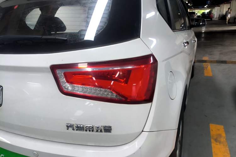 Used Baojun 560 2015 1.8L Manual Elite Edition Right Rear Taillight