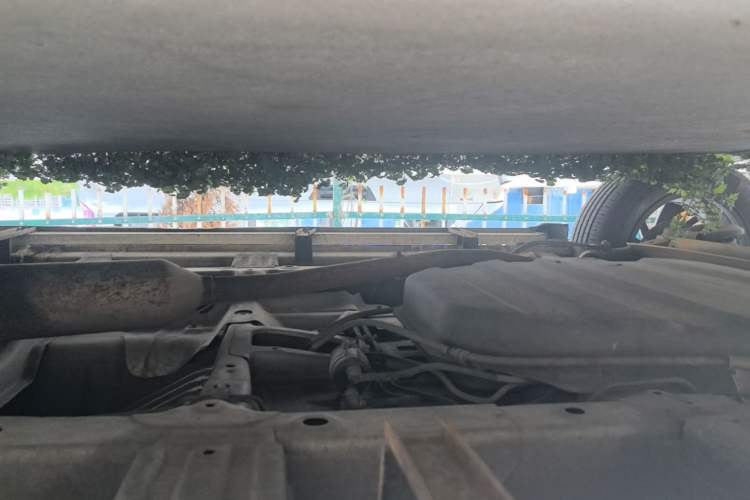 Used Baojun 560 2015 1.8L manual luxury version Right Side Sill