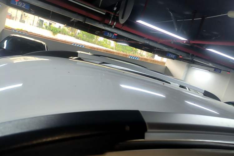 Used Baojun 560 2015 1.8L Manual Elite Edition Roof
