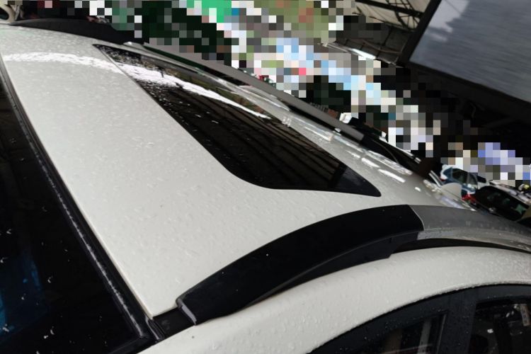 Used Baojun 560 2015 1.8L manual luxury version Roof