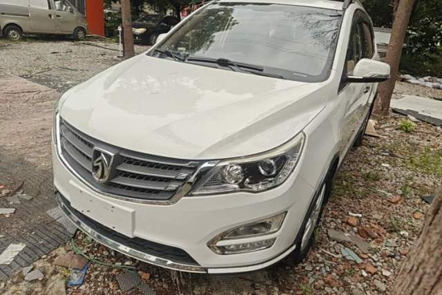 Used Baojun 560 2015 1.8L Manual Elite Edition