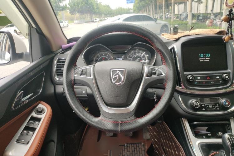 Used Baojun 560 2015 1.8L Manual Elite Edition Steering Wheel