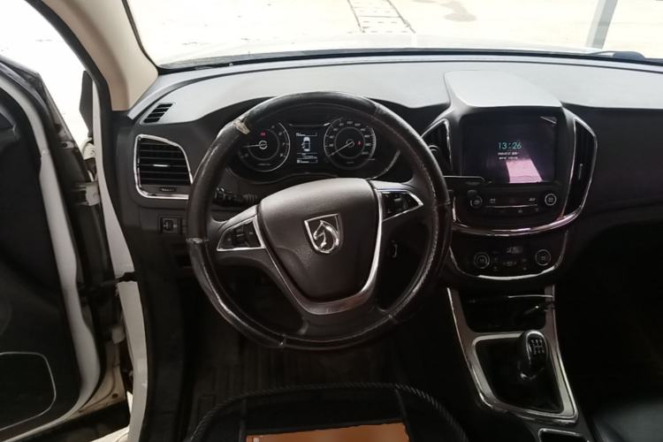 Used Baojun 560 2015 1.8L Manual Elite Edition Steering Wheel