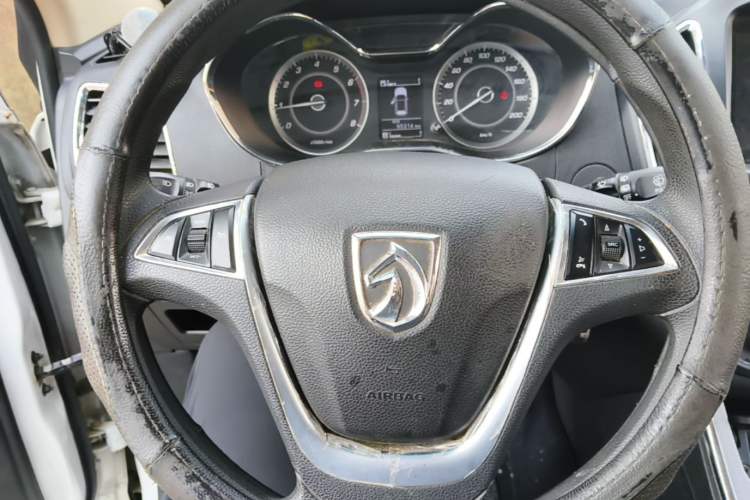 Used Baojun 560 2015 1.8L Manual Elite Edition Steering Wheel