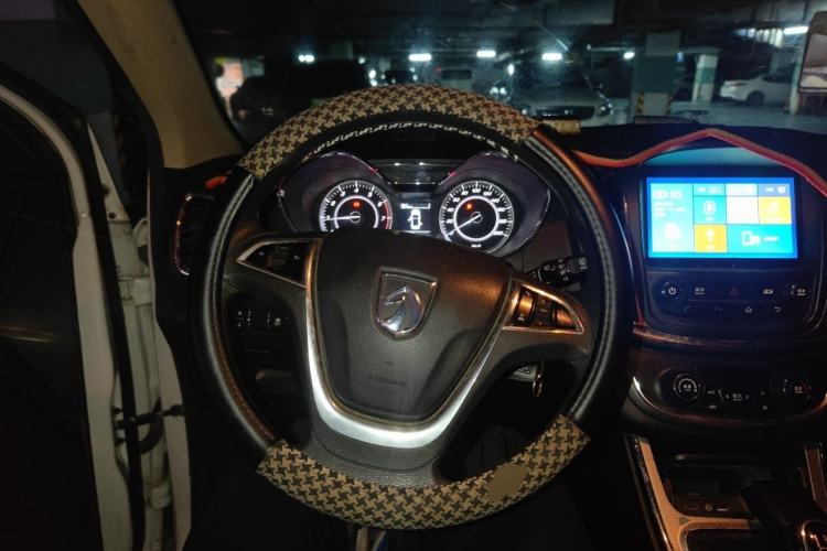 Used Baojun 560 2015 1.8L Manual Elite Edition Steering Wheel