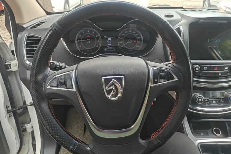 Used Baojun 560 2015 1.8L Manual Elite Edition Steering Wheel