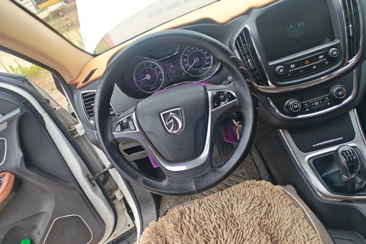 Used Baojun 560 2015 1.8L Manual Elite Edition Steering Wheel