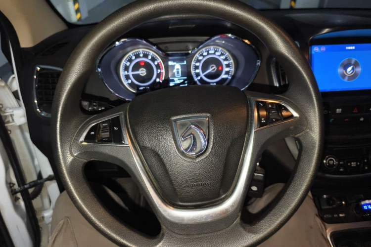 Used Baojun 560 2015 1.8L Manual Elite Edition Steering Wheel